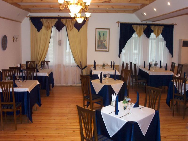 Grand Orzu Hotel Tashkent Ngoại thất bức ảnh