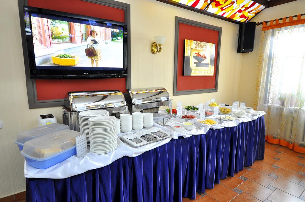 Grand Orzu Hotel Tashkent Ngoại thất bức ảnh