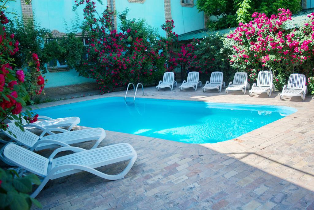 Grand Orzu Hotel Tashkent Ngoại thất bức ảnh